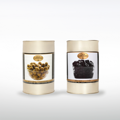 Green Olives Castelvetrano and Black Olive Rings Make Italy